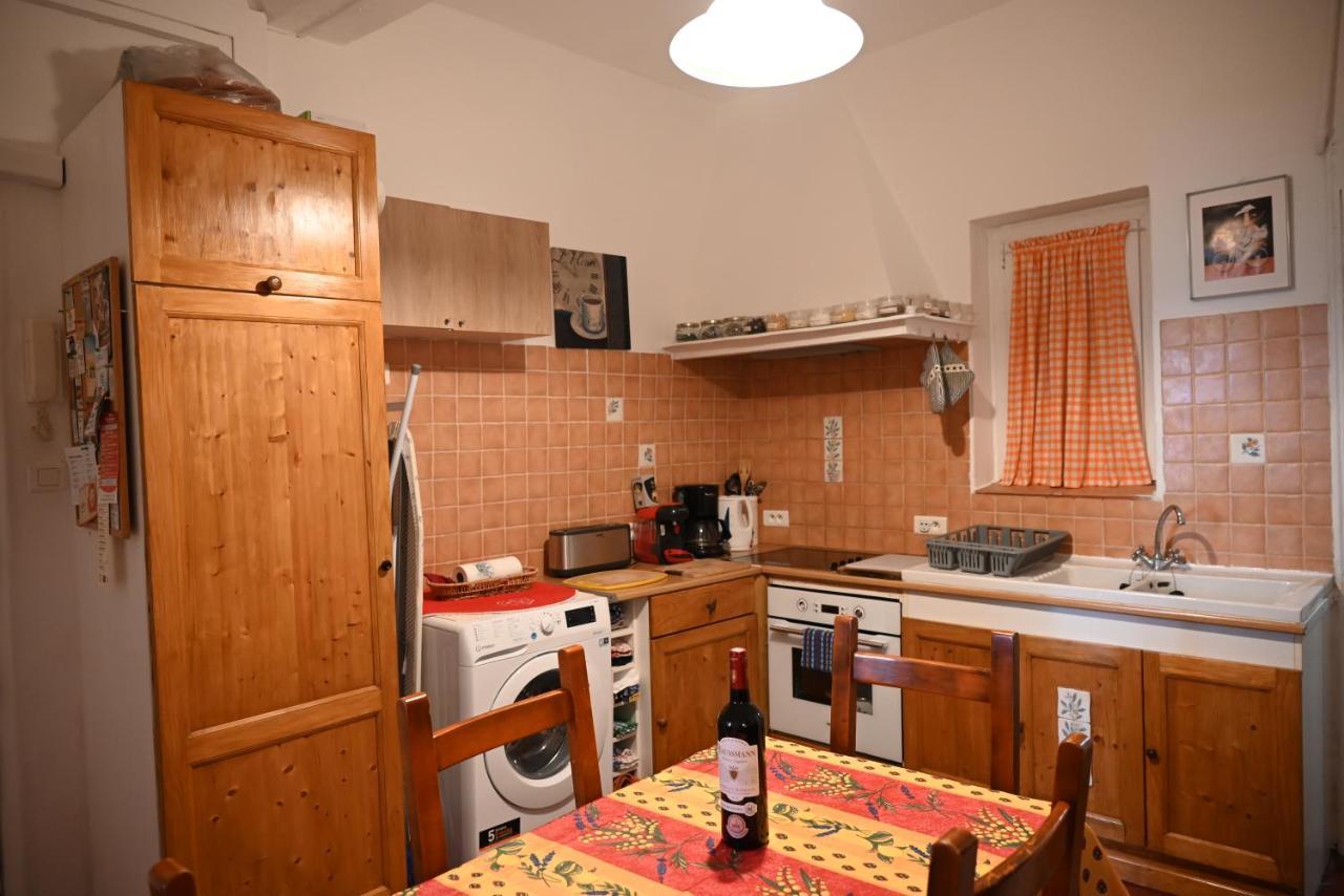 Family Apartment Old Town Near Beach Ac Niza Exterior foto